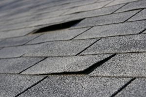 Asphalt roof replacement from North Shore Homeworks services Chicago, Chicago's North Shore, Deerfield, Northbrook, Highland Park, Lake Forest, Lake Bluff, Glenview, Kenilworth, Wilmette, Winnetka, and surrounding IL areas